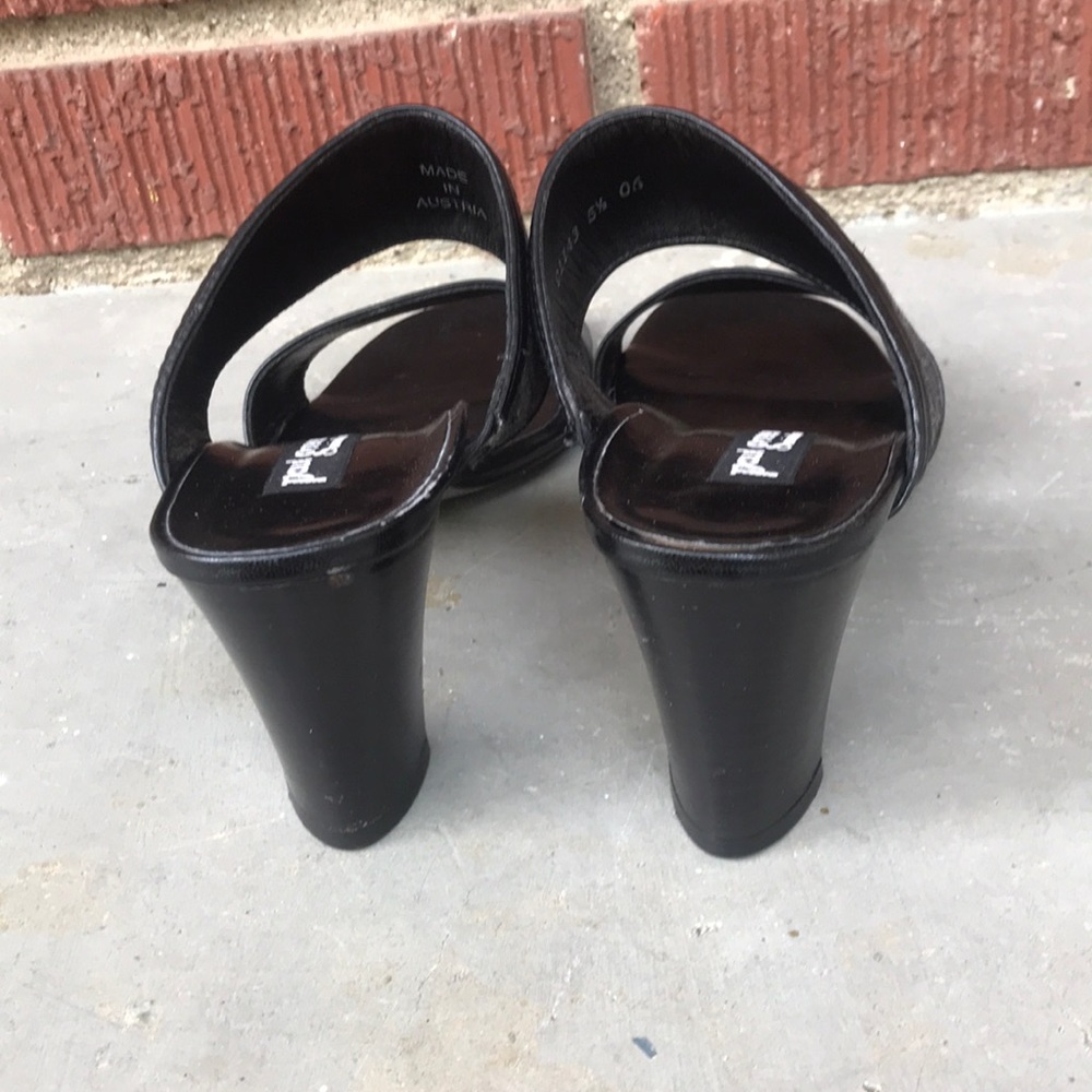 Paul Green Handmade Slides with Heel - Picture 5 of 8